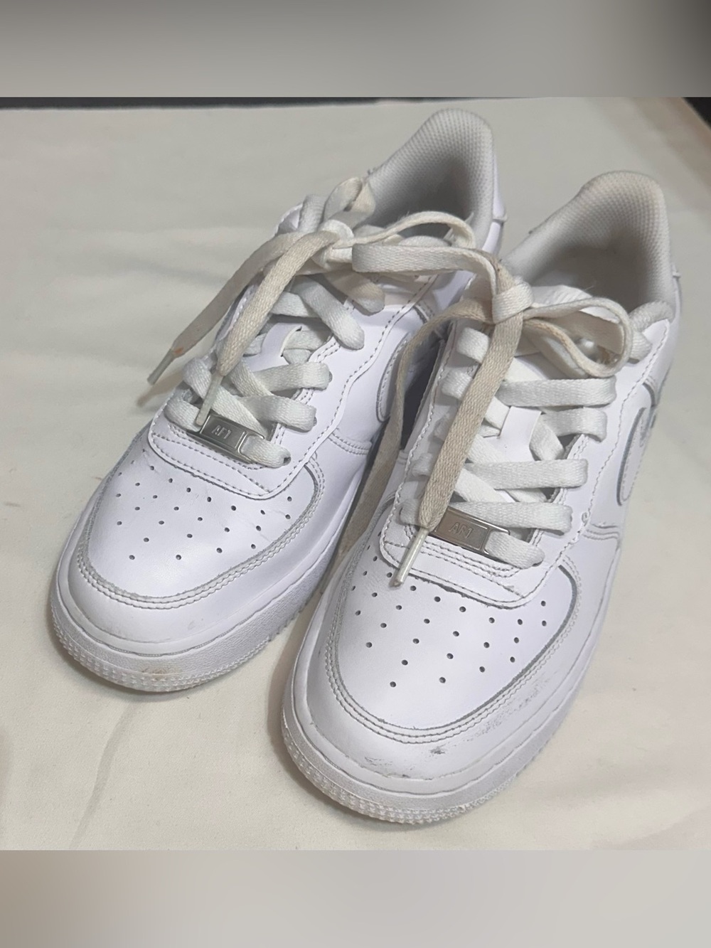 Nike White Women's Low-Top Sneakers